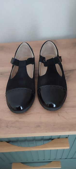 Школьная б/у одежда на девочку