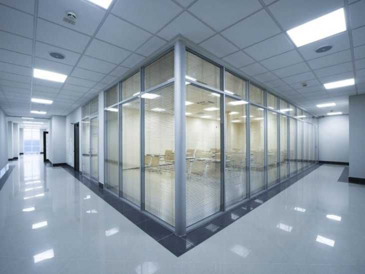 Раздвижные двери и окна  перегородки между комнатами