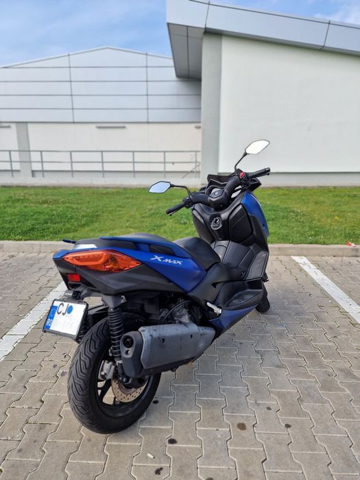 Yamaha x-max 300