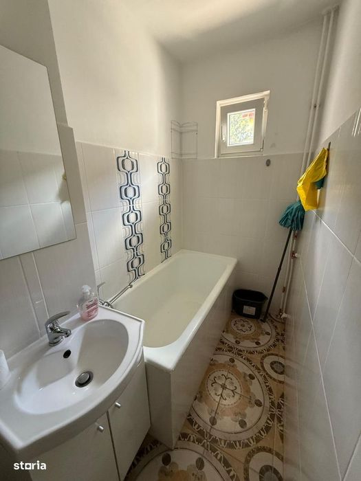 Apartament cu 2 camere nedecomandate, G. Enescu