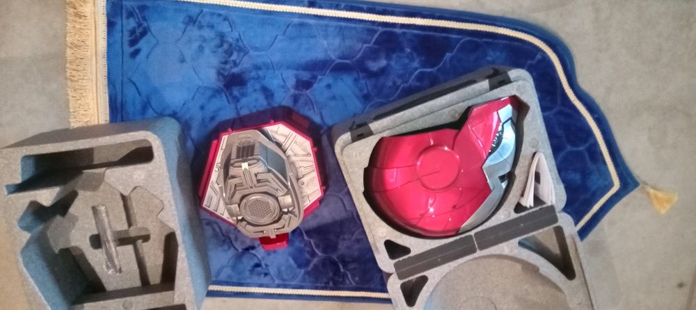 "Маска железного челевека"