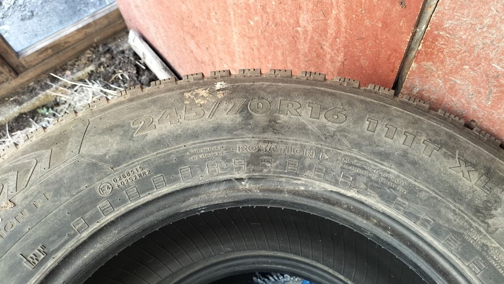 Продам шины r16 зим