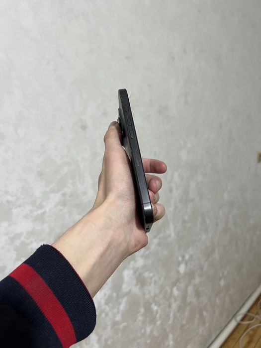 Iphone 15pro 128gb 87% yomks karobka sim kartali