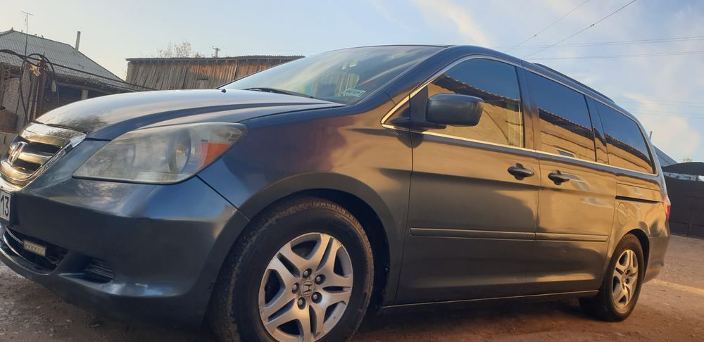 Авто Хонда авто колиги