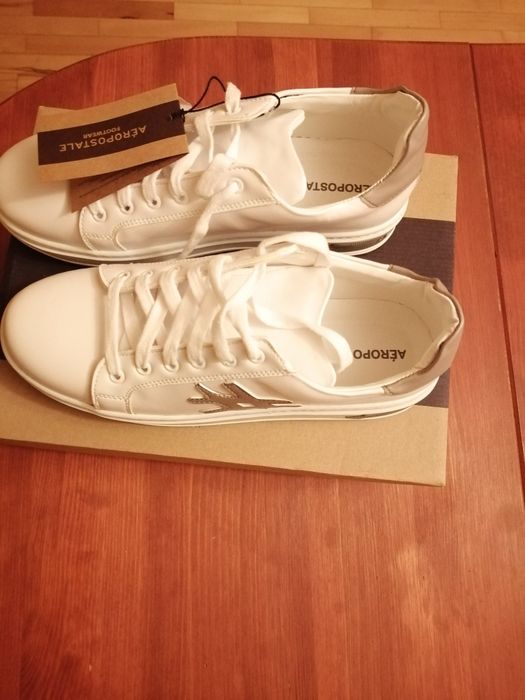 Дамски обувки. Нови