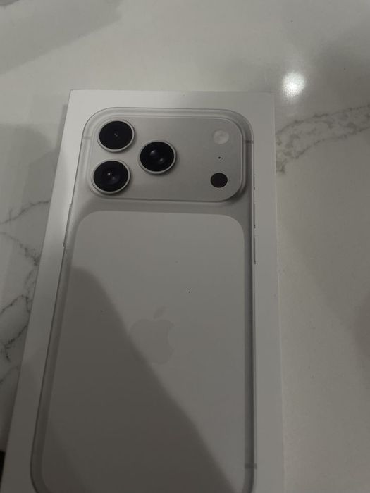 Iphone 17 Pro 256 gb новый