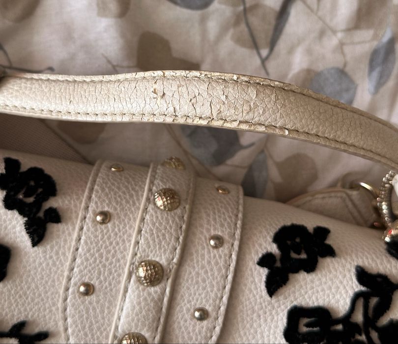 Бежова чанта LiuJo (Guess, Mochino,Michael Kors)