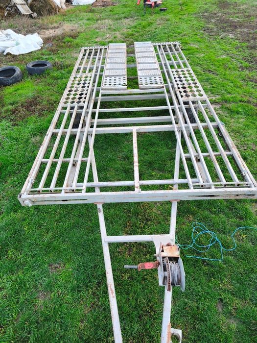 Platformă auto fără acte