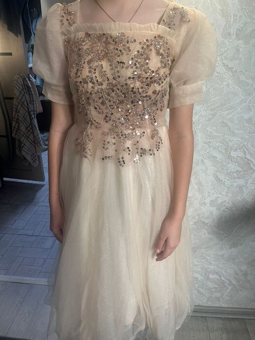 Көйлек сатылады 6000