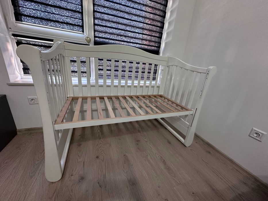 Детско Креватче + матрак +обиколки + калъфче против намокряне