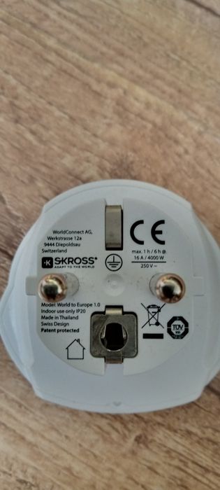 Adaptor priză călătorii Skross