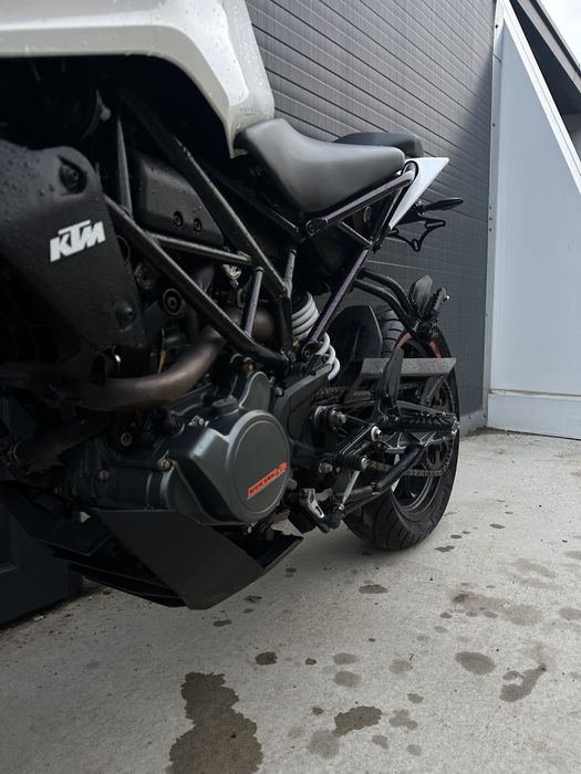 Ktm duke 125cc 2018 (vand sau schimb)(nu mt,yzf,cbr,cb,rc)