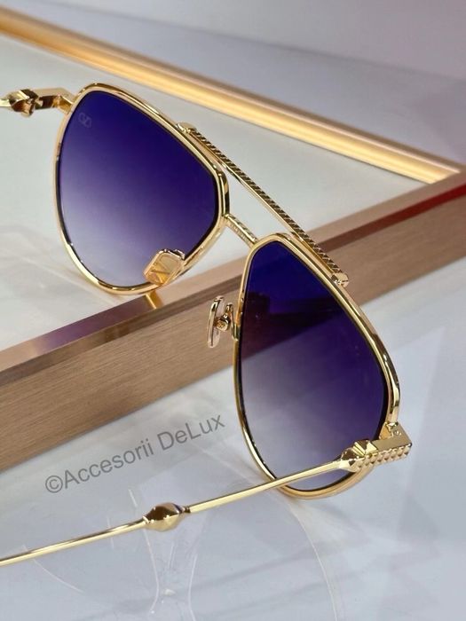 Ochelari de Soare Valentino Garavani V - Stud II 3D Aviator Frame Noi Full Box [Verificare Colet] Gold