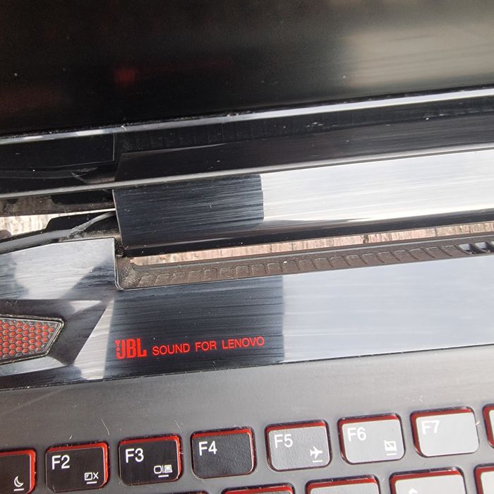Laptop Lenovo Y50-70 | i7-4710HQ | 16GB RAM | Nvidia GTX
