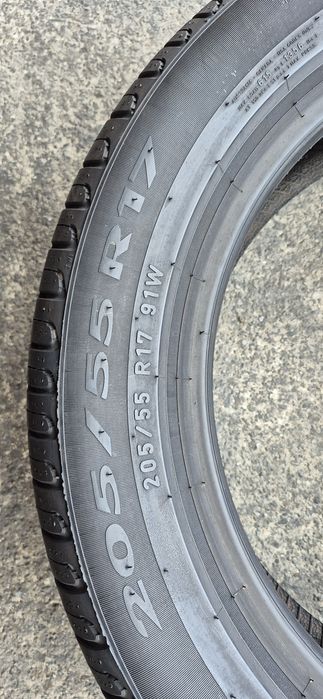 4 anvelope vara noi Pirelli 205/55/17.Pretul este pe bucata