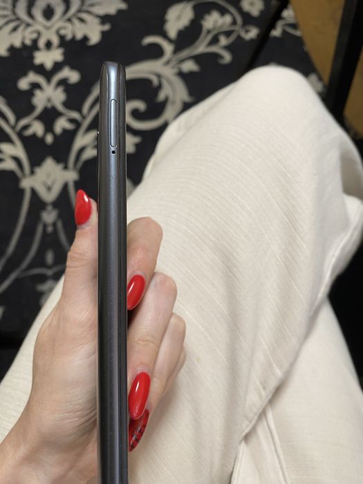 Продам Xiaomi Redmi 10 (2022)