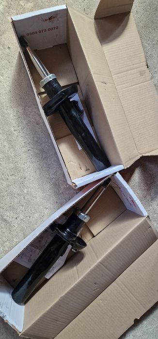 2бр Амортисьори Vw Golf 5 6 Passat B6 B7 CC