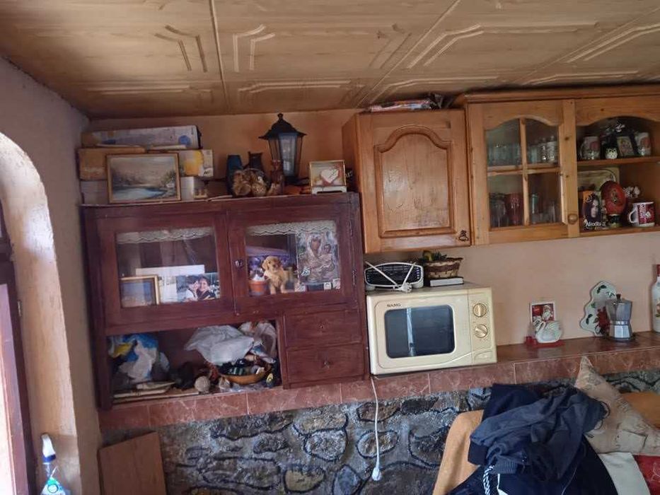 Продавам къща в село Голема Раковица