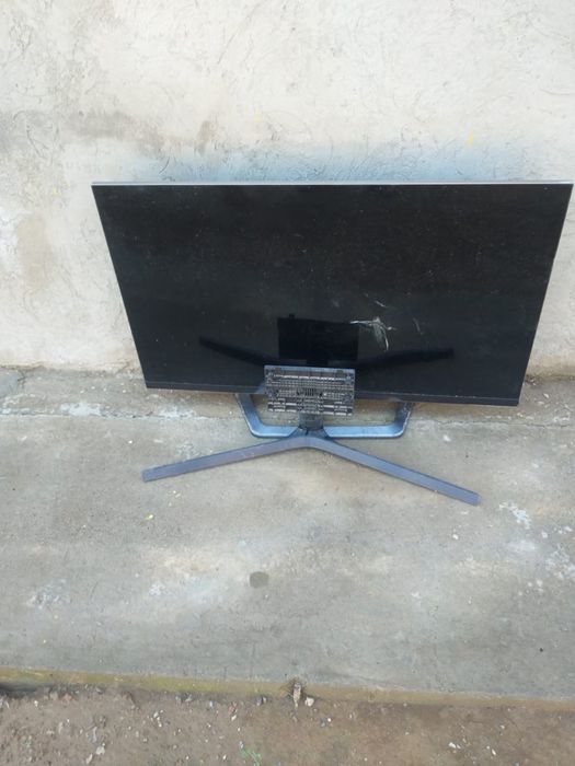 Продается телевизор LG на запчасти