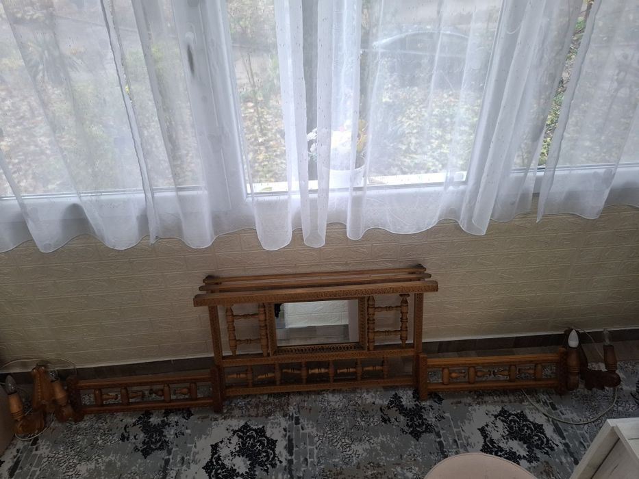 Vând cuier rustic vechi