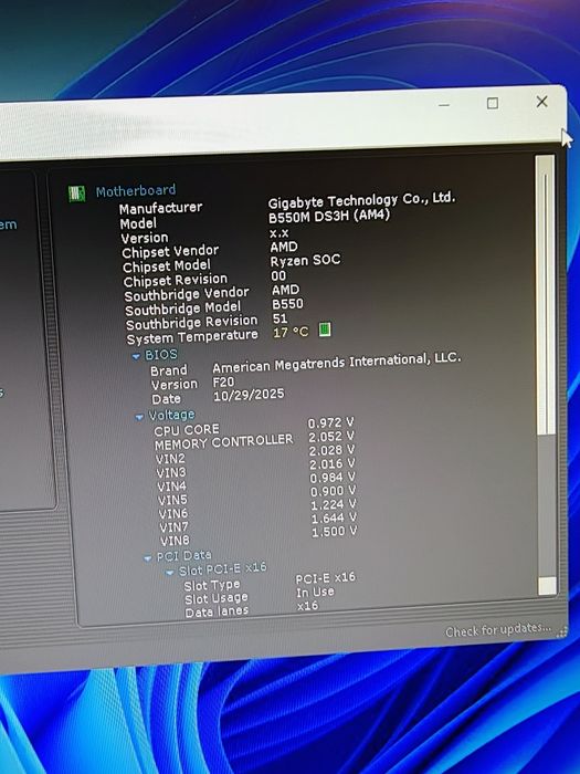 Placa de baza Gigabyte B550M DS3H