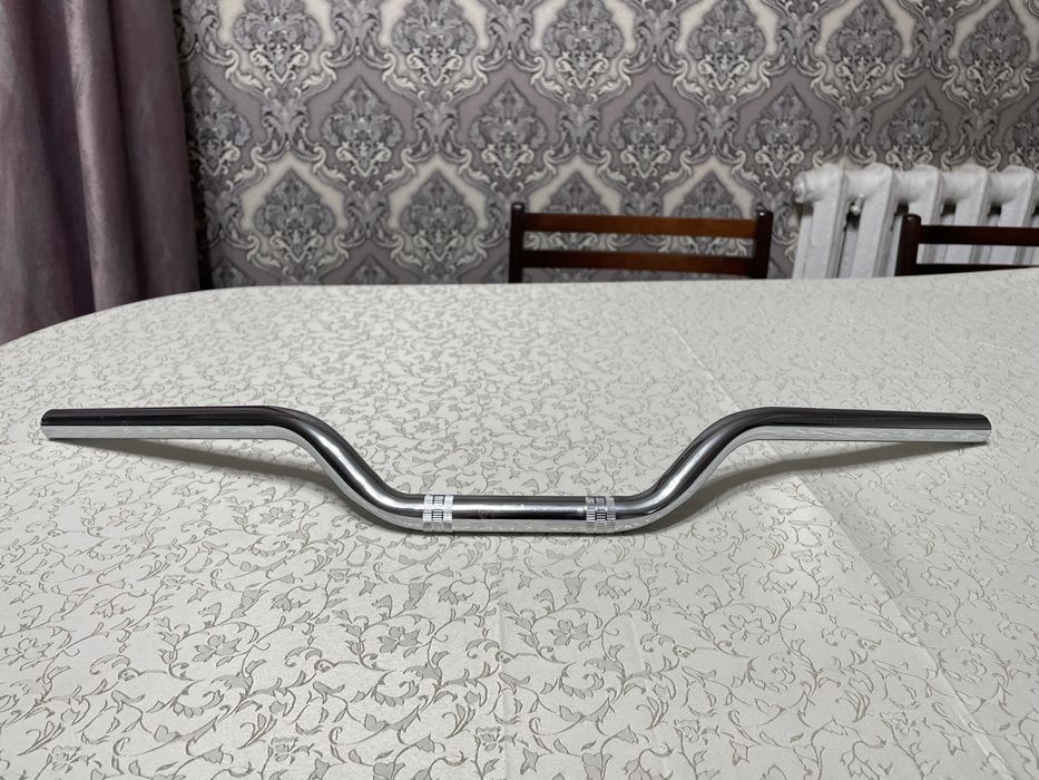 Руль мотоцикла,Кроссовый руль от мотоцикла.