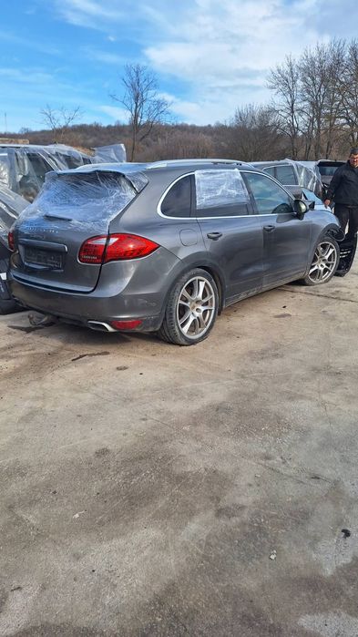 Porsche Cayenne 4.2 TDI V8 , 385 к.с.