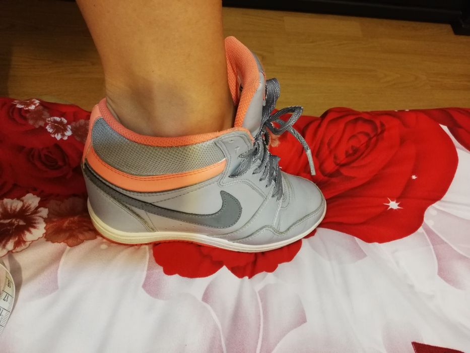 Nike nr 37.5, stare f buna
