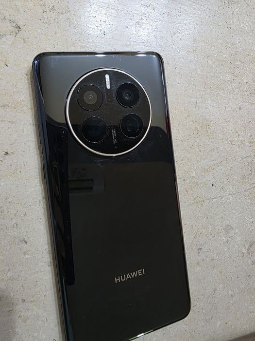 Телефон  Huawei mate 50