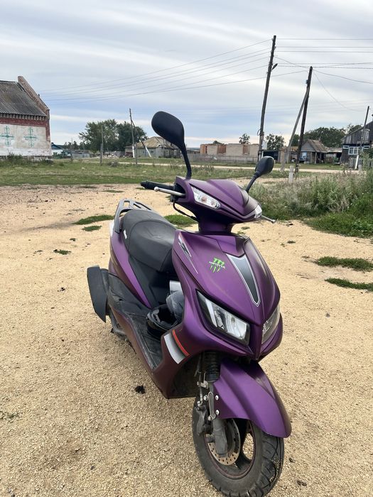 Продам скутер м8