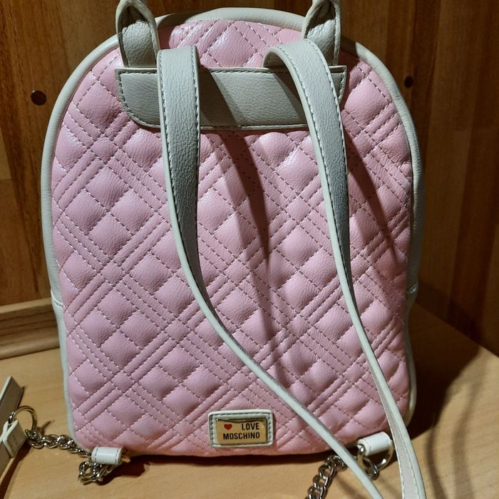 Оригинална дамска раница на Love Moschino