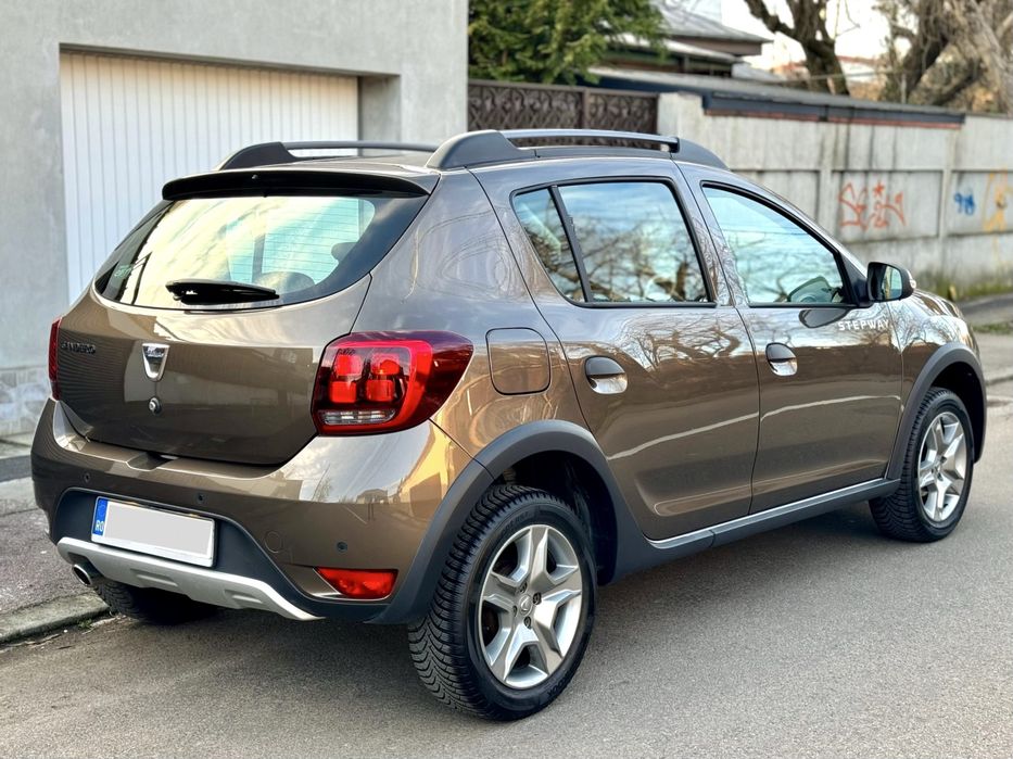 Dacia Sandero Stepway 2019 - 0.9 Turbo 90 CP - 51.000KM - Cutie Automată - Climatronic - Cameră Marșarier - Senzori Parcare.