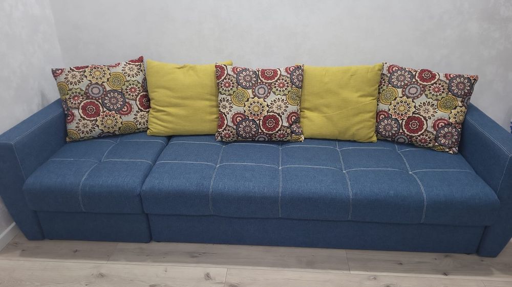 Продам ДИВАН 3 м