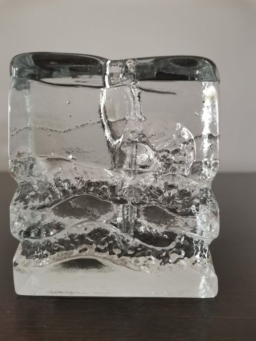 Vază soliflor bloc de cristal paperweight sfesnic Mid Century Walther