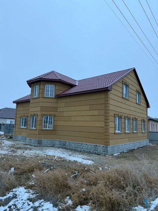 Продается красивый мансард с 286 квадрат метром