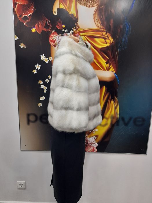 Продам норковую  шубу