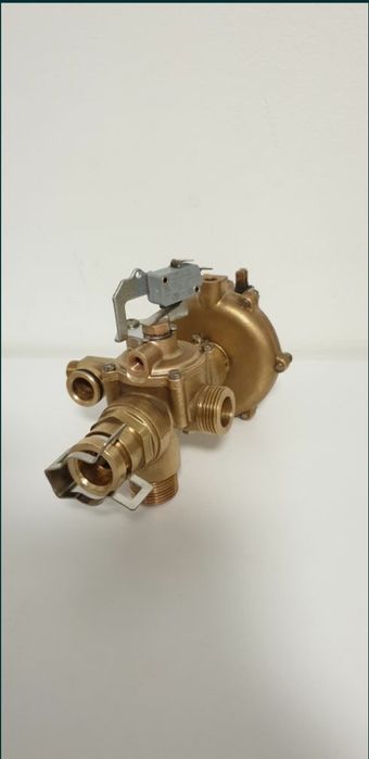 Vana 3 cai centrala Baxi ECO 240i , Luna 24i COMPLECTA