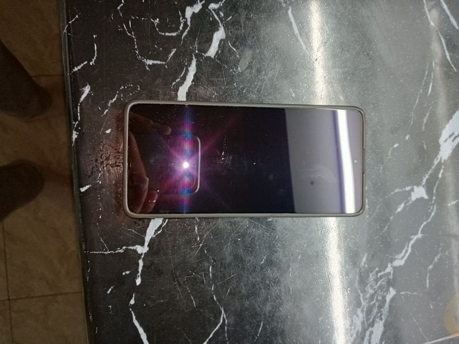 Poco 6x  256/12 Gig.