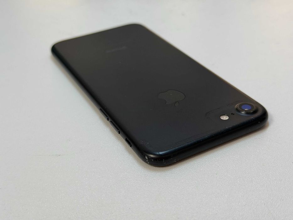 iPhone 7, Black, 32Gb, Liber de retea | Cod - G850