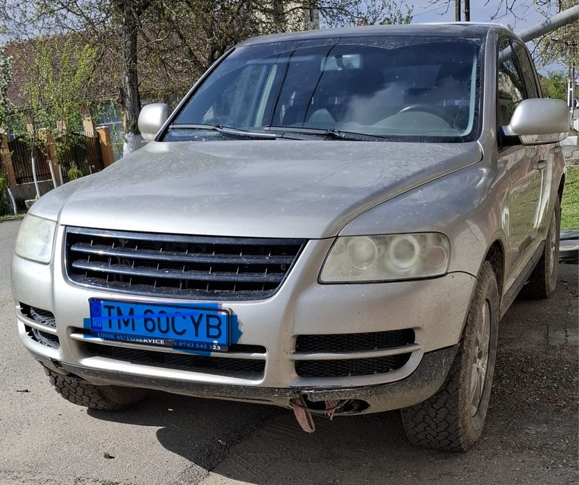 Vând  Touareg  motor  defect