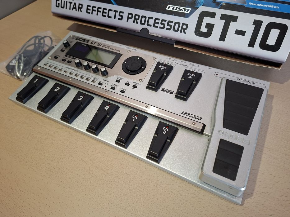 Ефект процесор за Китара / Цигулка и т.н - BOSS GT 10