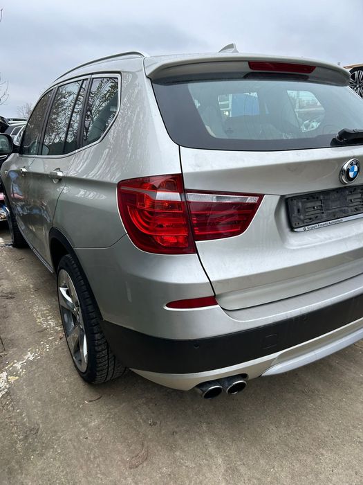 Haion cu lunetă BMW X3 F25