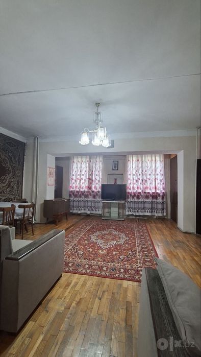 1/1/4 юнусобод 11 галерейнного типа.47000₽