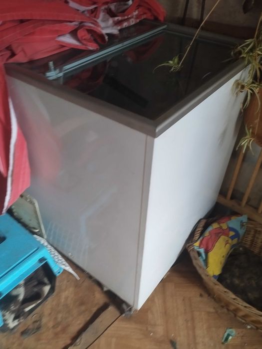 Фризер ракла  72/63 със стъклен плъзгащ капак