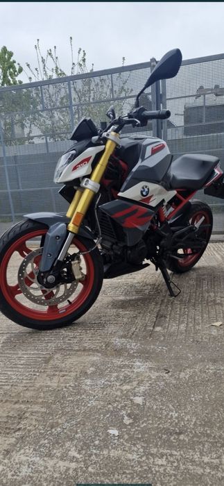 Motocicleta Naked Bmw G  310R 2022 A2