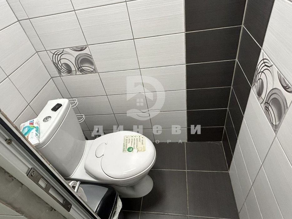 Продава се Четиристаен апартамент в Стара Загора, Център - 86 кв.м за 1745 €/кв.м - Снимка #12