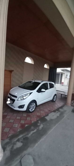 Minishga tayyor bez chiqib ajoyib Spark avtomobili sotuvda