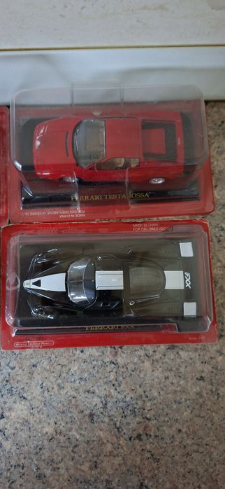 Vand colectia de masinute Ferrari Ghiroda • OLX.ro