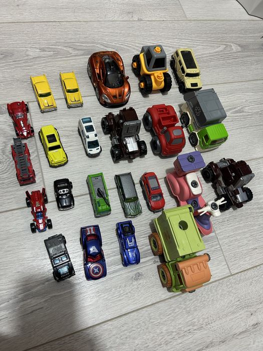 Детские игрушки машинки