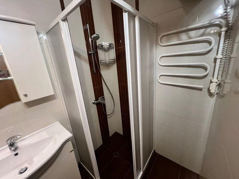 Дава се под наем Тристаен апартамент в София, Витоша - 77 кв.м за 697.17 € - Снимка #9